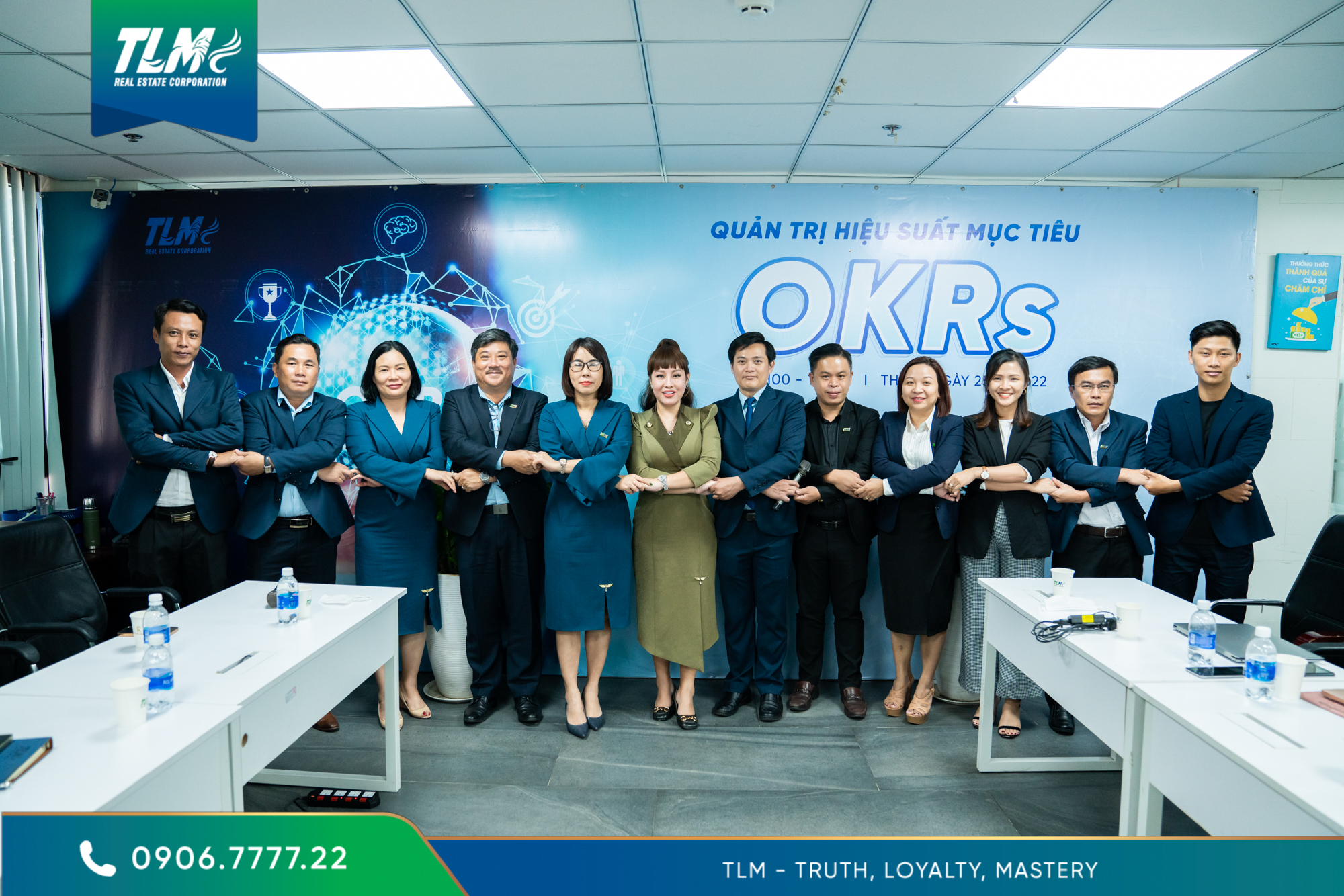 QUẢN TRỊ HIỆU SUẤT MỤC TIÊU OKRs : NÂNG CAO VIỆC ĐÁNH GIÁ TRONG DOANH NGHIỆP, KHÔNG CẢM TÍNH VÀ MƠ HỒ